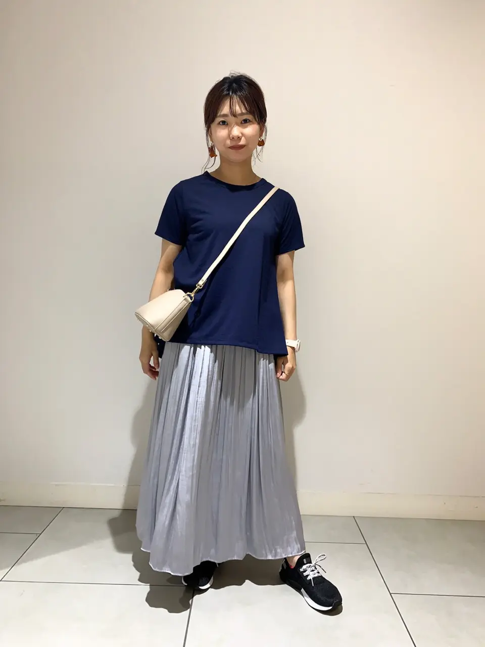 組曲 小林 コーディネート画像