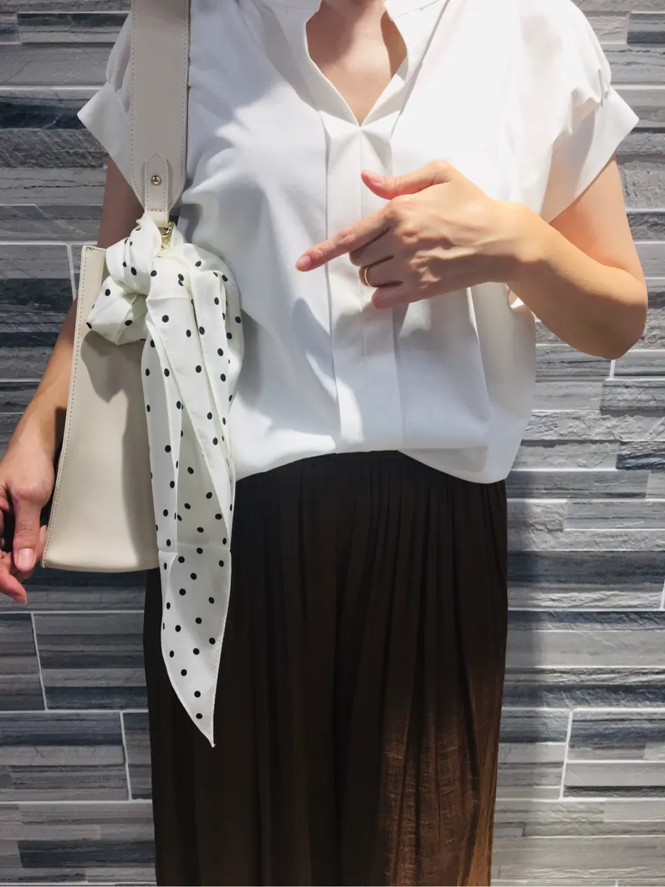 組曲 スタッフ コーディネート画像