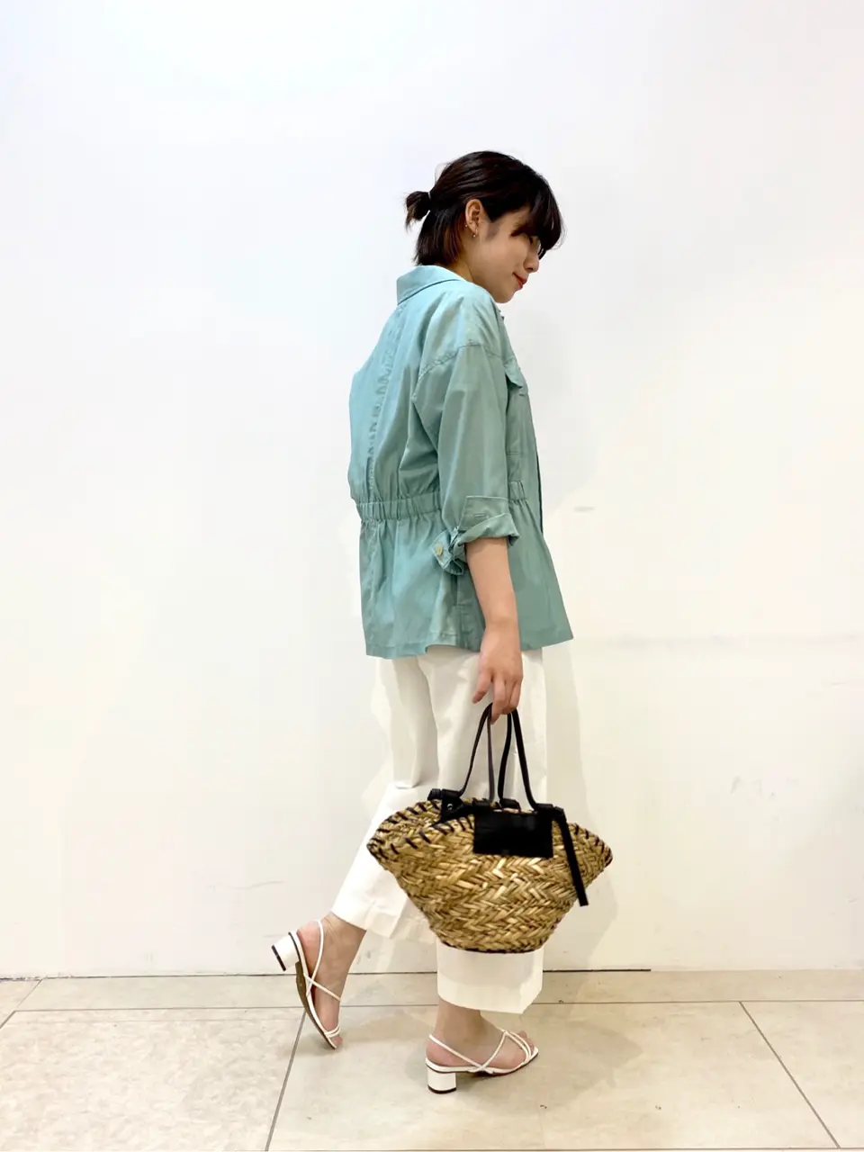 組曲 松田 コーディネート画像