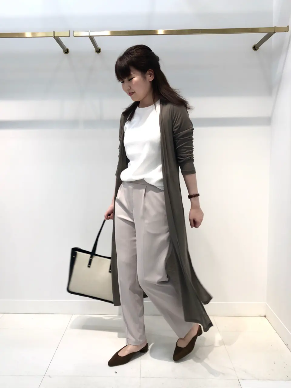 組曲 茂木 コーディネート画像