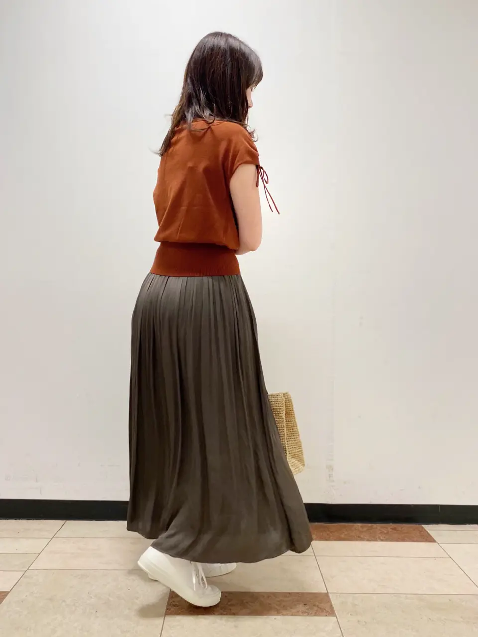 組曲 宮本 コーディネート画像