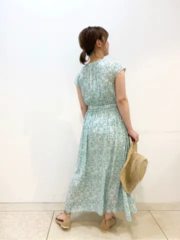 組曲 石井 コーディネート画像