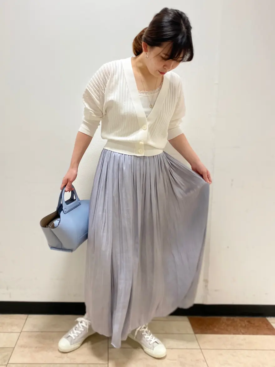 組曲 鈴木 コーディネート画像