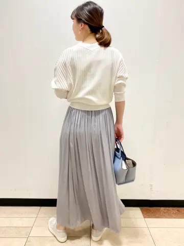 組曲 鈴木 コーディネート画像