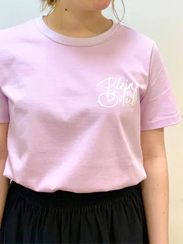 組曲 石井 コーディネート画像