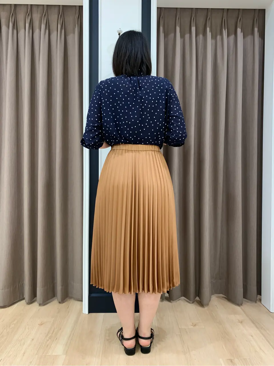 組曲 岡 コーディネート画像