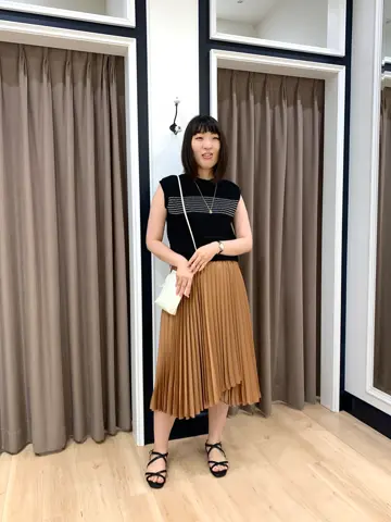 組曲 岡 コーディネート画像