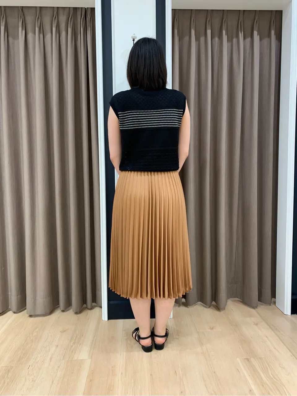 組曲 岡 コーディネート画像