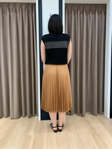 組曲 岡 コーディネート画像