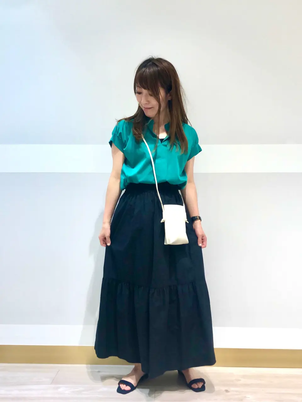 組曲 井上 コーディネート画像