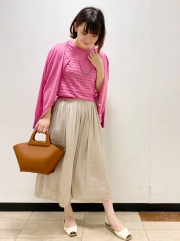 組曲 鈴木 コーディネート画像