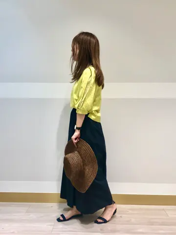 組曲 井上 コーディネート画像