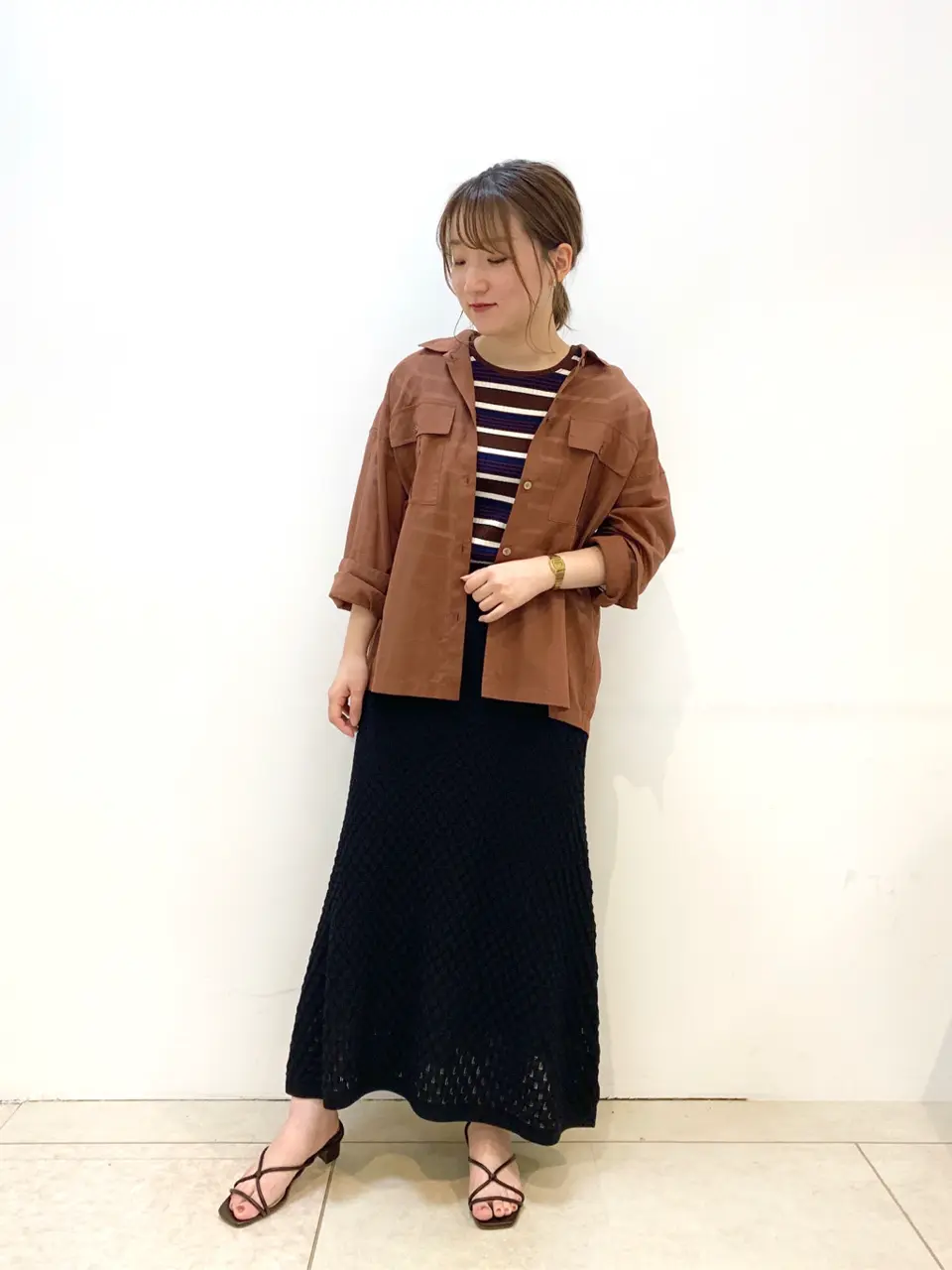 組曲 石井 コーディネート画像