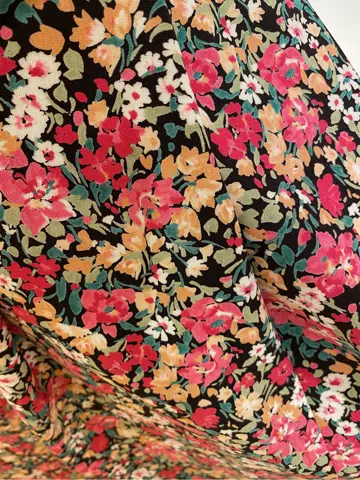 組曲 山下 コーディネート画像