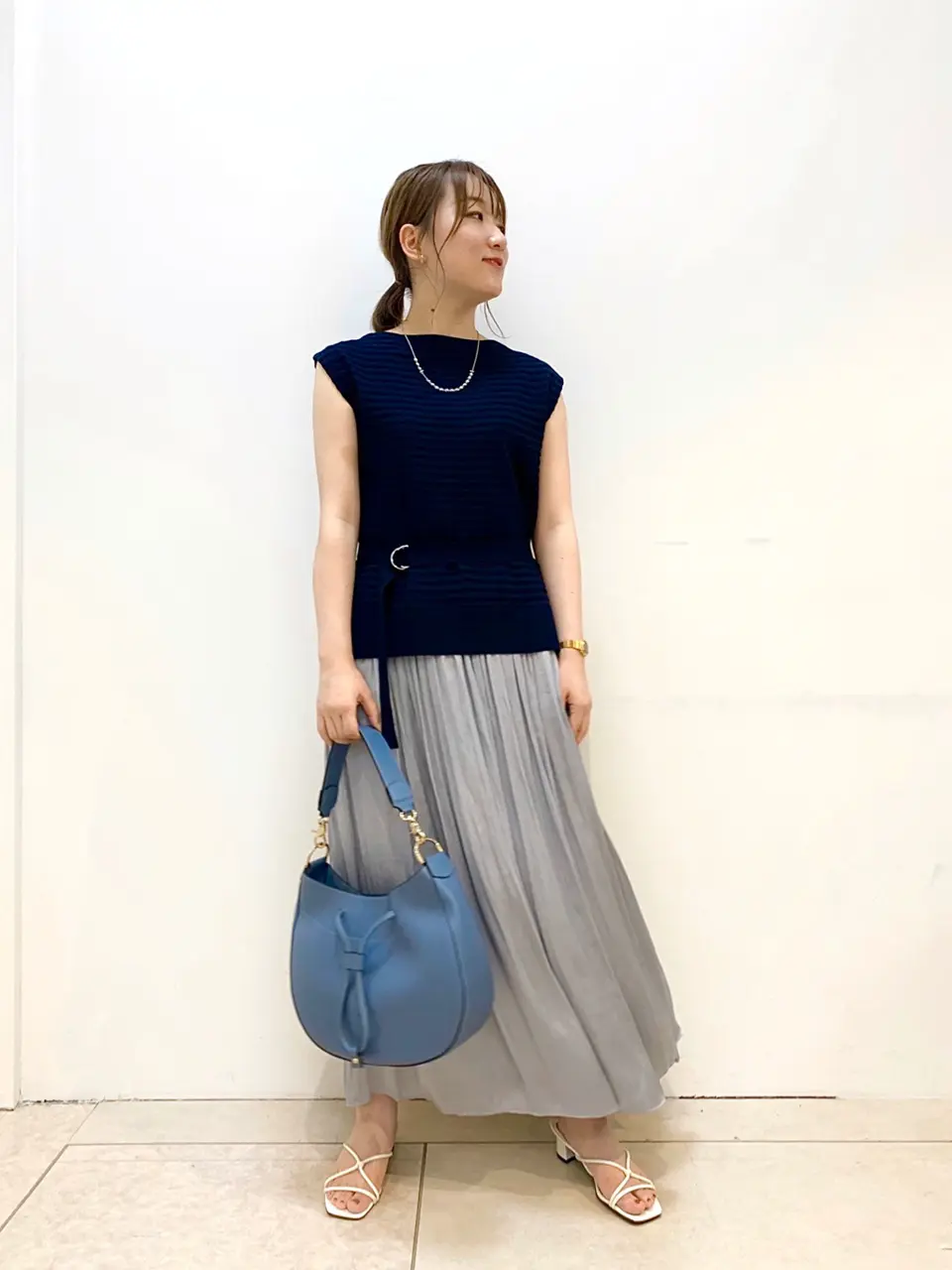 組曲 石井 コーディネート画像