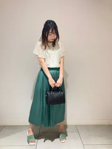 組曲 スタッフ コーディネート画像