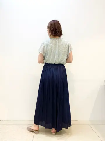 組曲 石井 コーディネート画像