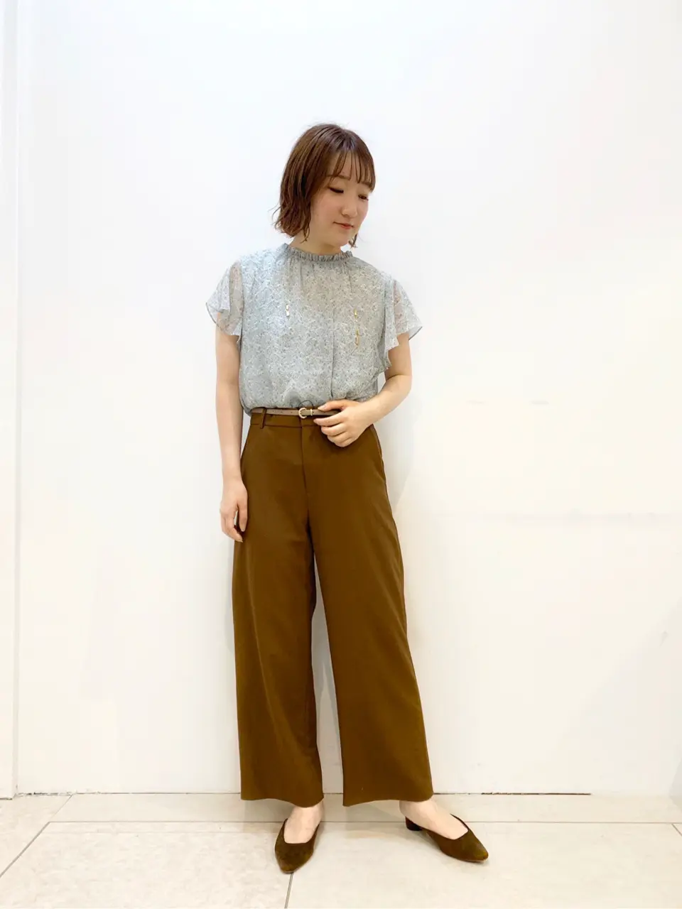 組曲 石井 コーディネート画像