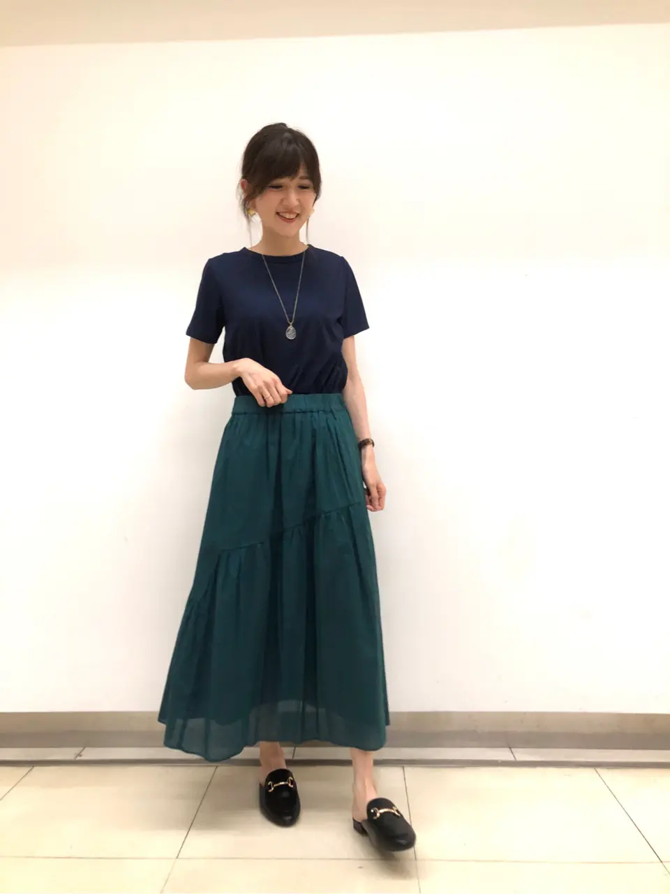 組曲 スタッフ コーディネート画像