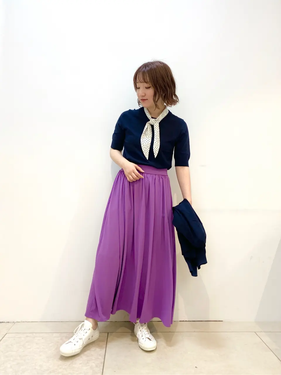 組曲 石井 コーディネート画像