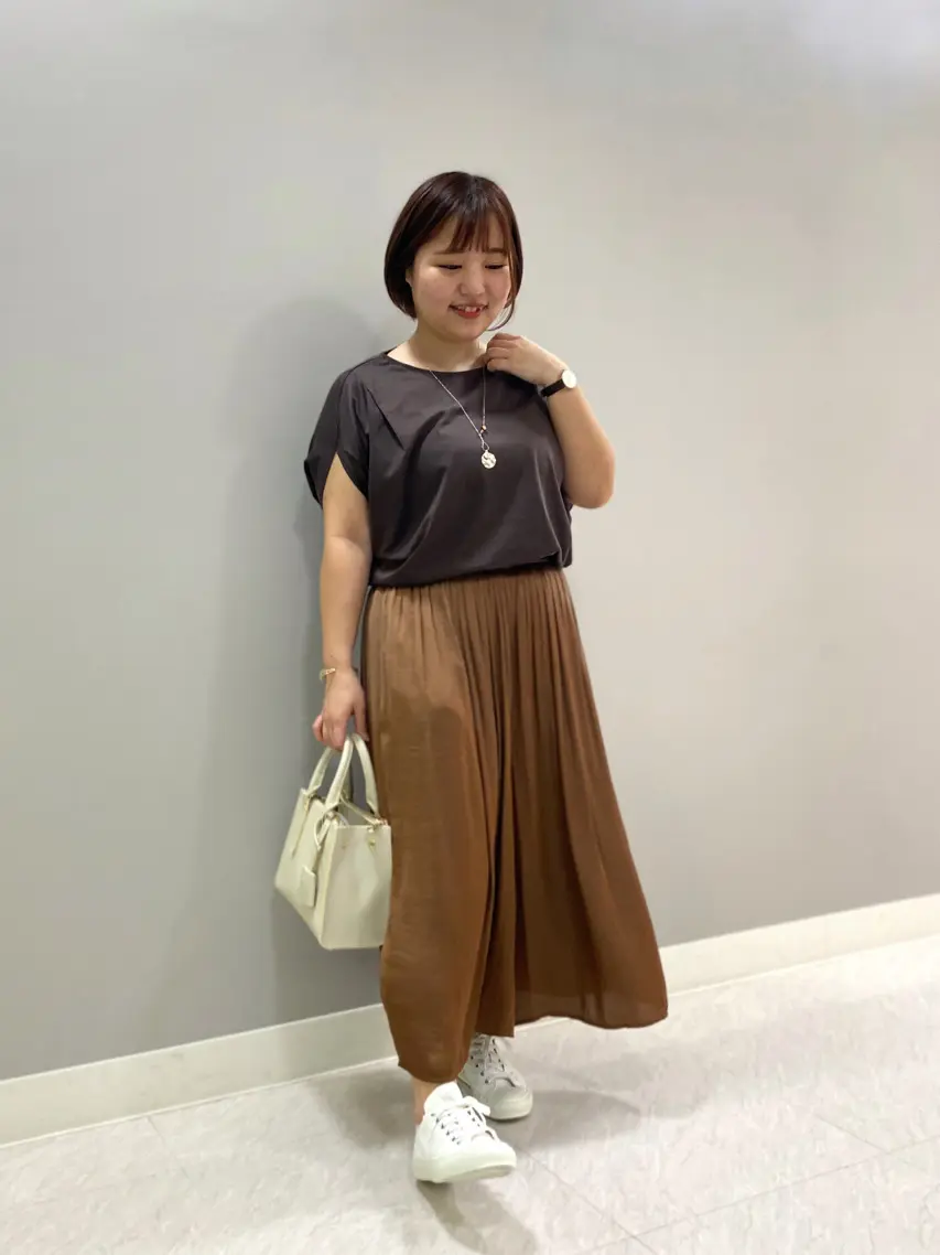 組曲 KATO コーディネート画像