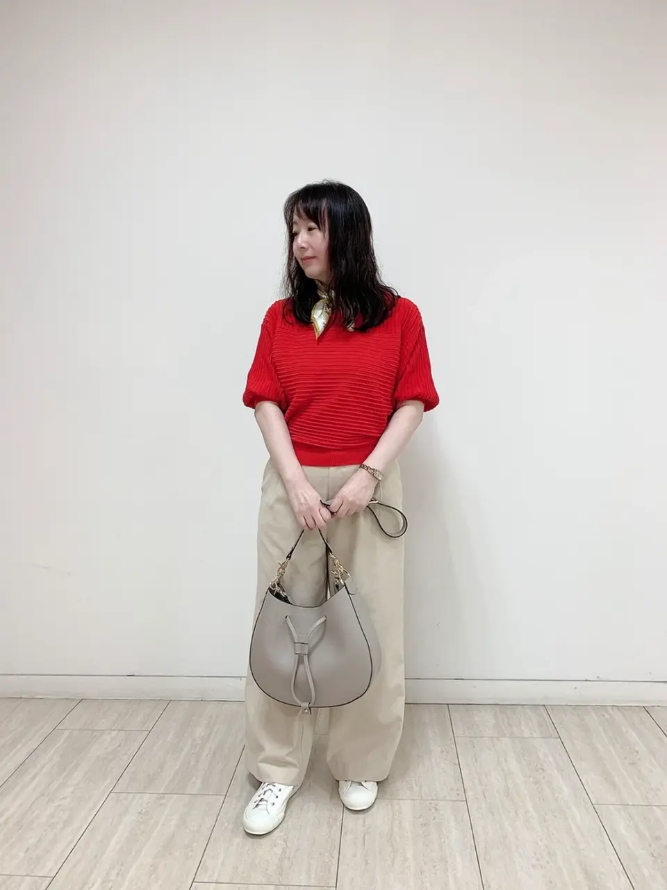 組曲 スタッフ コーディネート画像