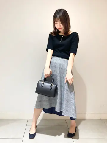 組曲 スタッフ コーディネート画像