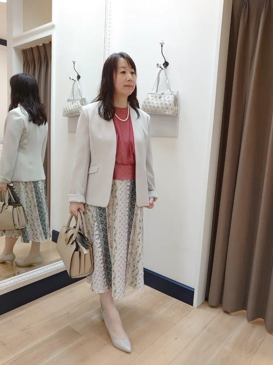 組曲 スタッフ コーディネート画像