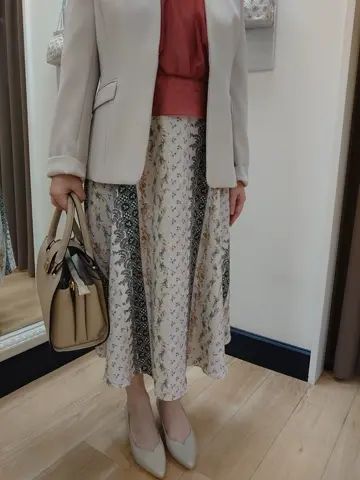 組曲 スタッフ コーディネート画像