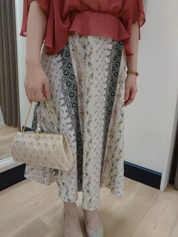 組曲 スタッフ コーディネート画像