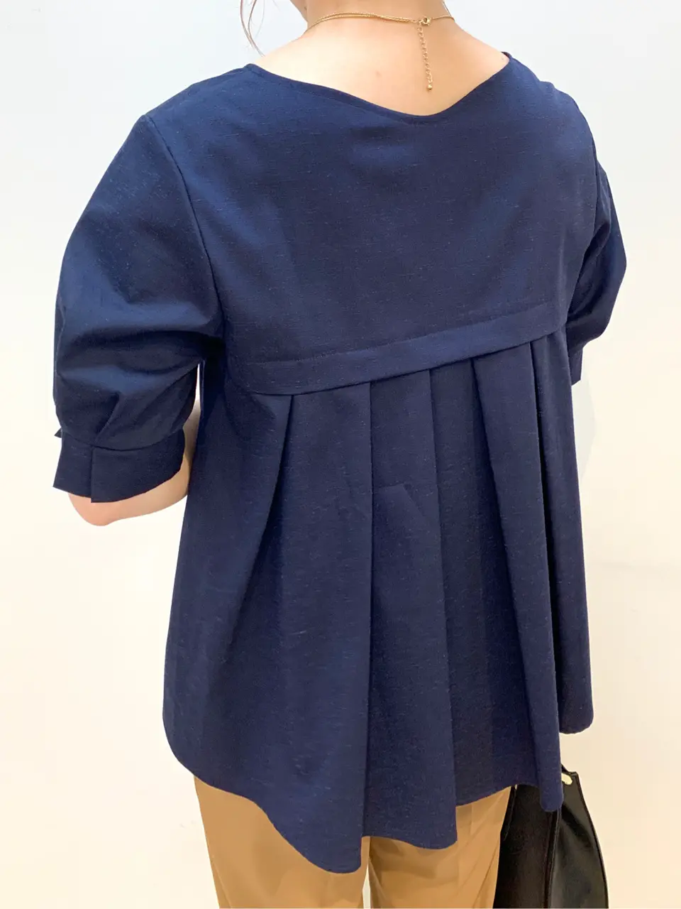 組曲 石井 コーディネート画像