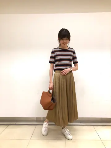 組曲 スタッフ コーディネート画像