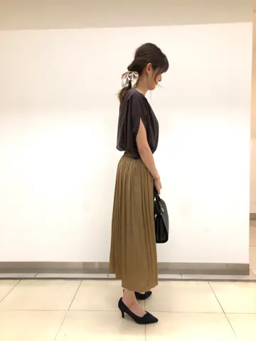 組曲 スタッフ コーディネート画像