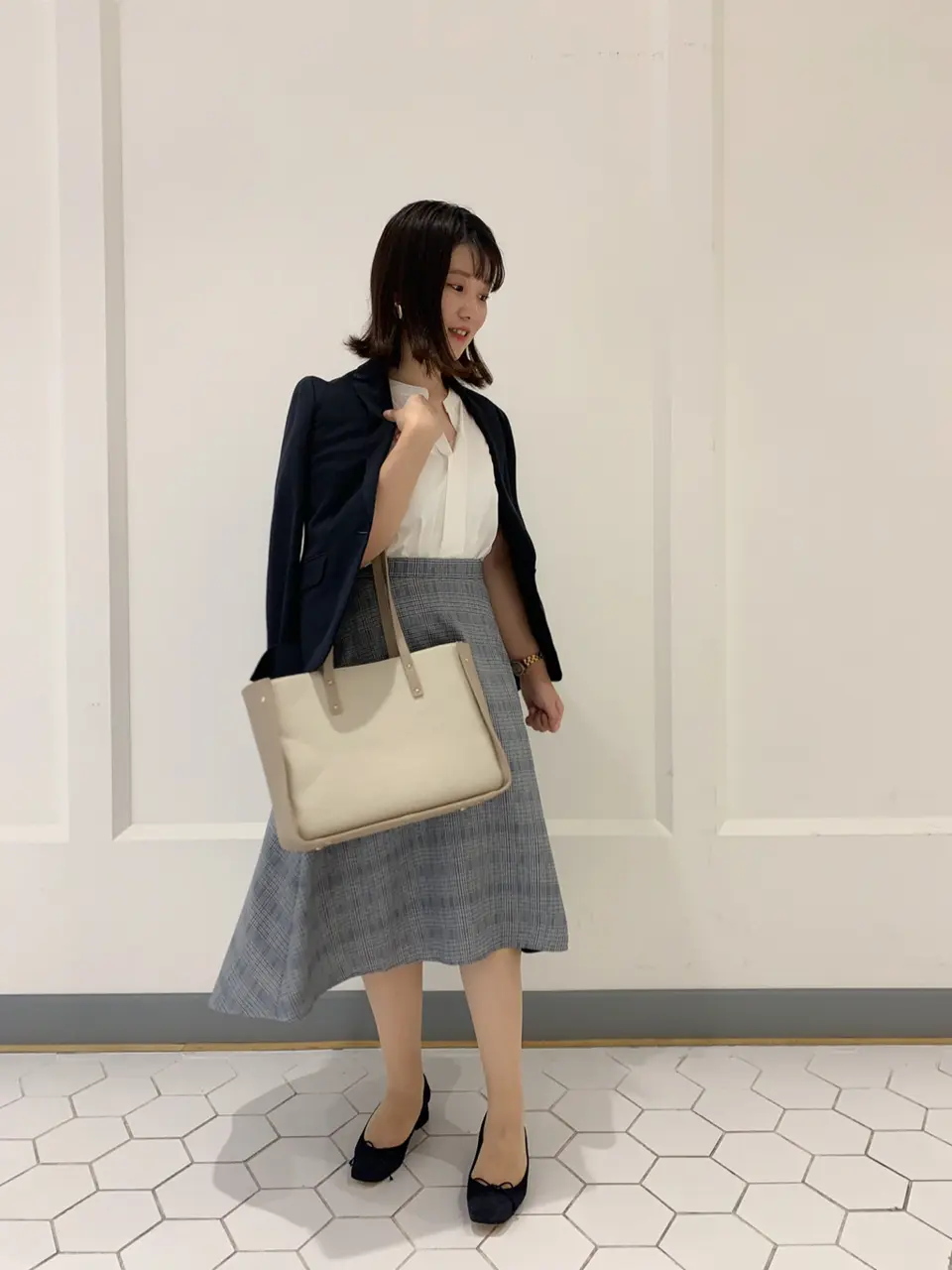 組曲 スタッフ コーディネート画像