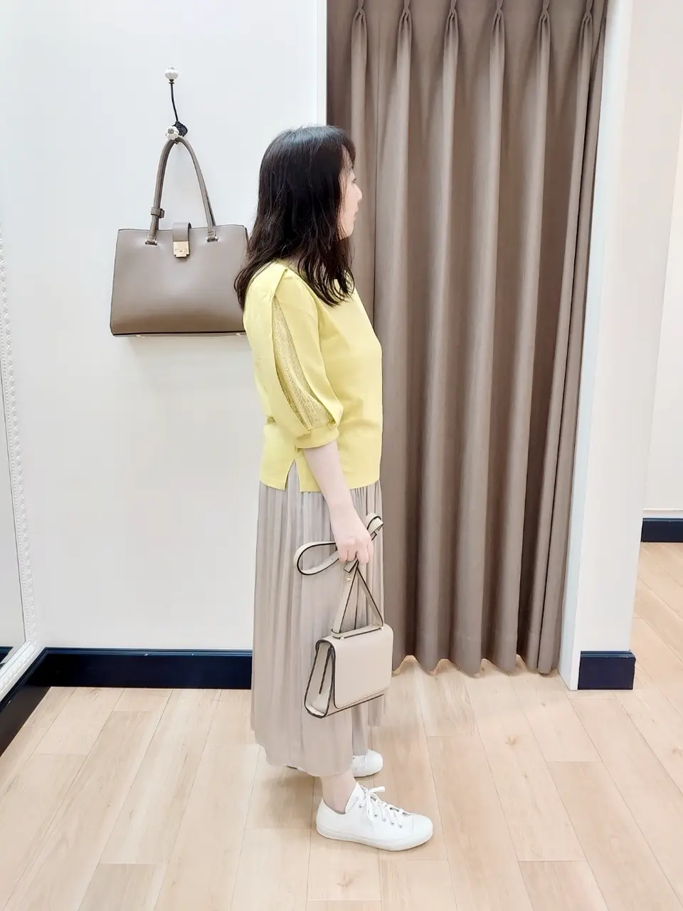 組曲 スタッフ コーディネート画像