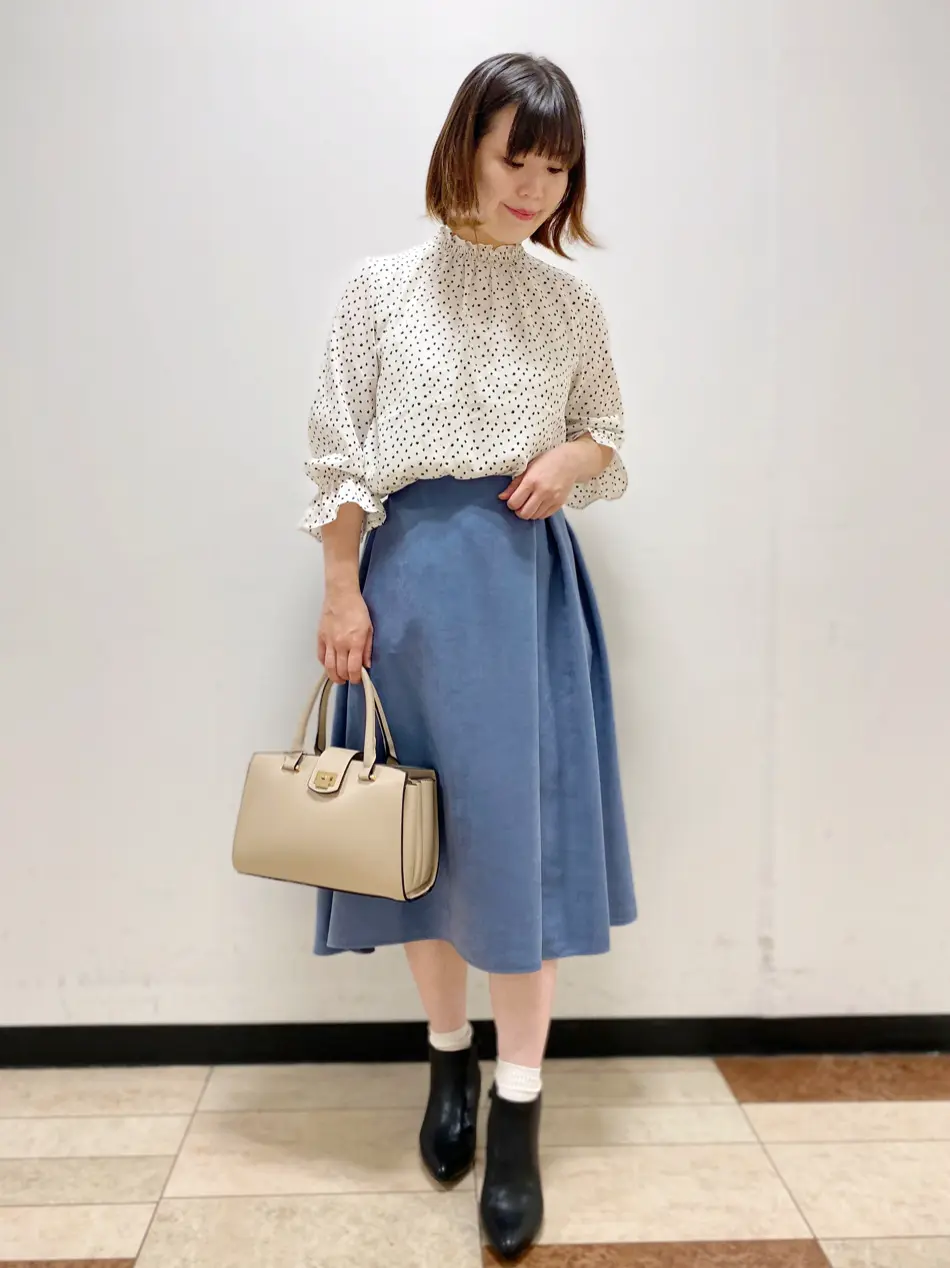 組曲 鈴木 コーディネート画像