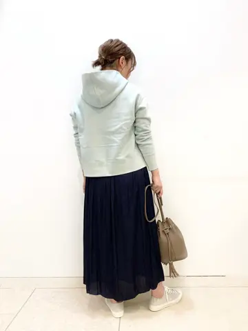 組曲 石井 コーディネート画像