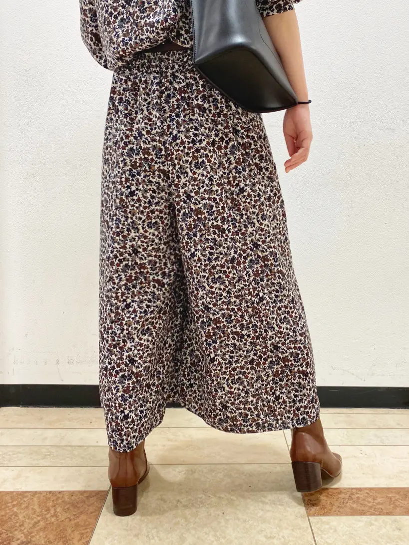 組曲 鈴木 コーディネート画像