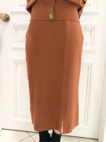 組曲 戸澤 コーディネート画像