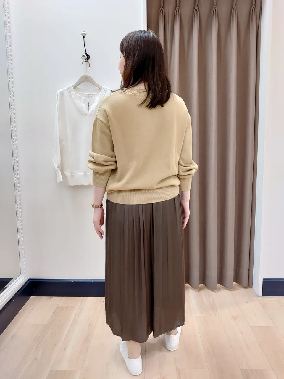 組曲 スタッフ コーディネート画像