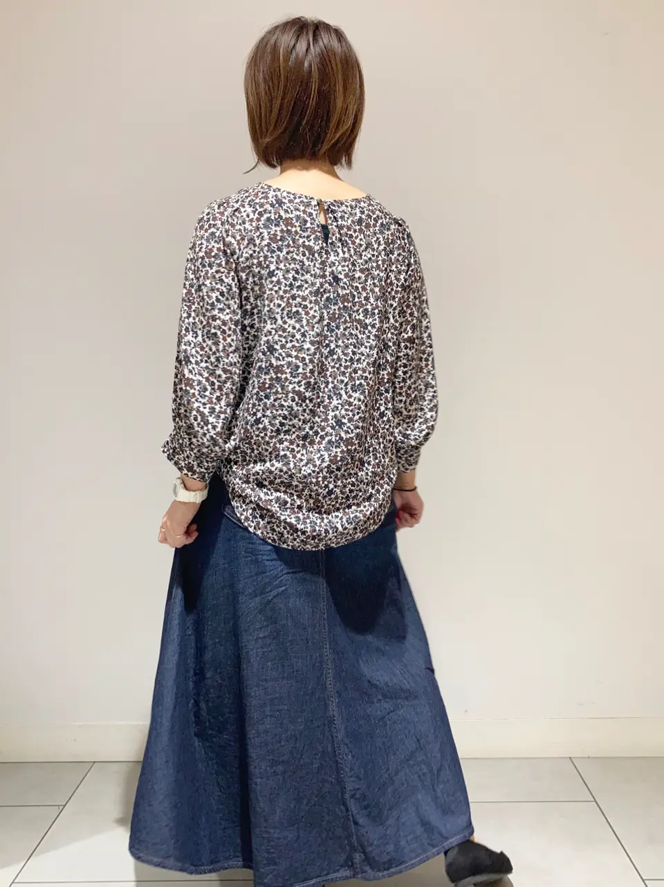 組曲 小林 コーディネート画像