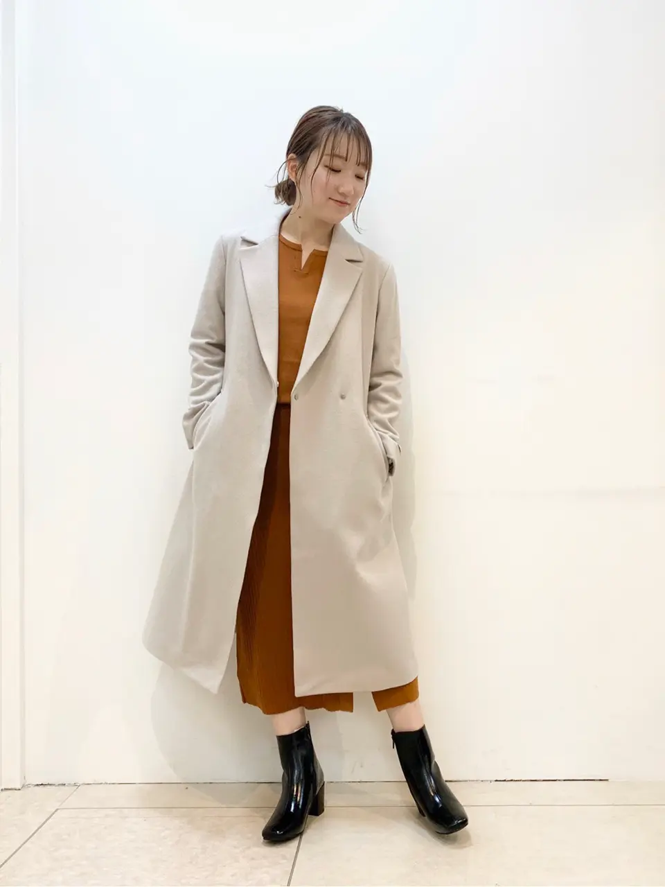 組曲 石井 コーディネート画像