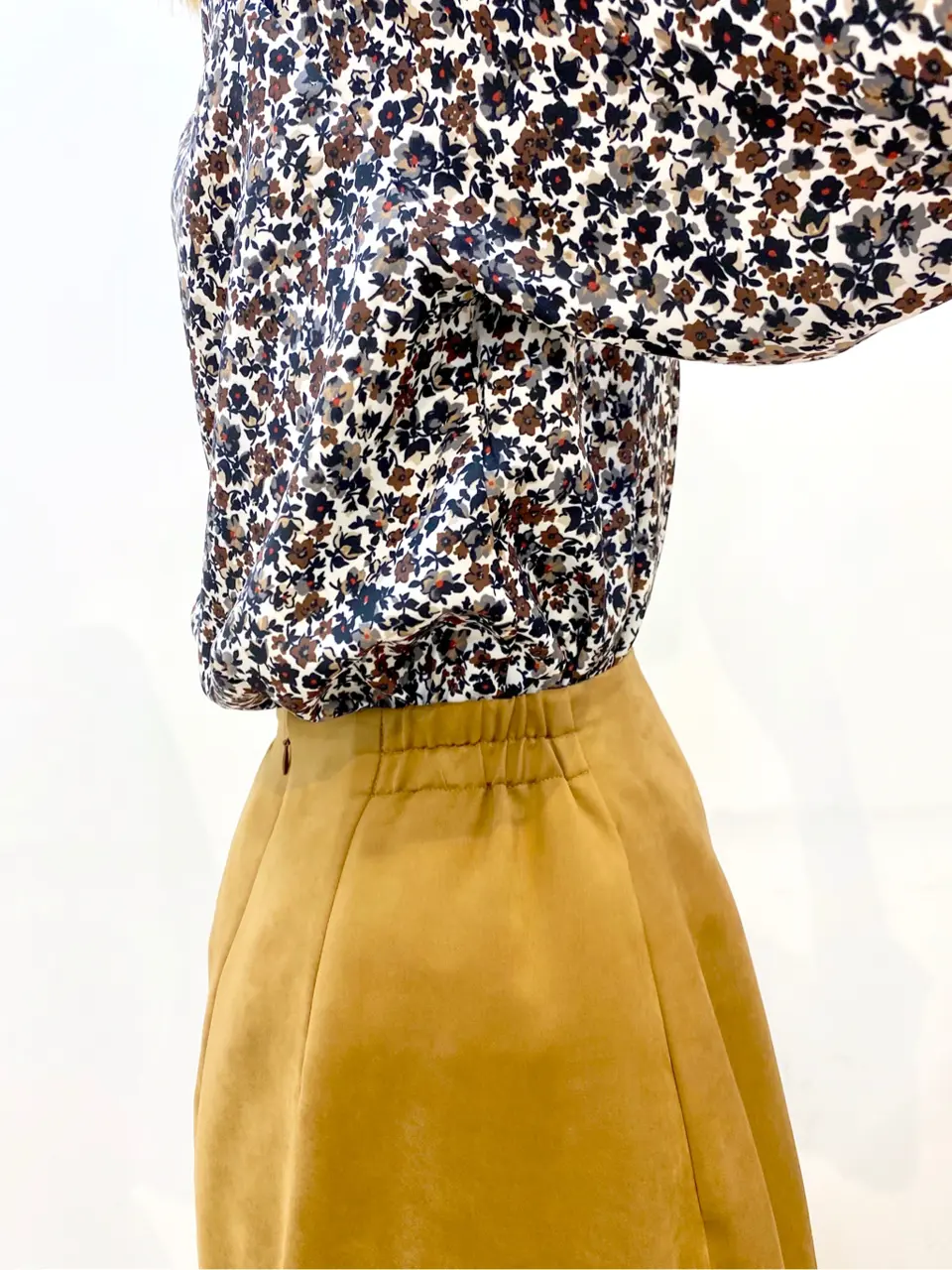 組曲 松田 コーディネート画像