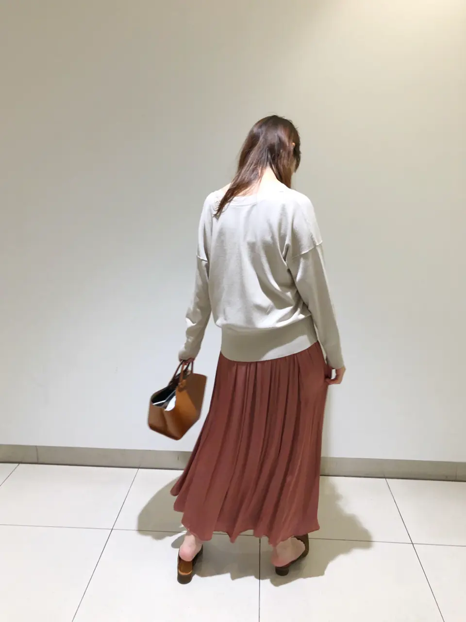 組曲 スタッフ コーディネート画像