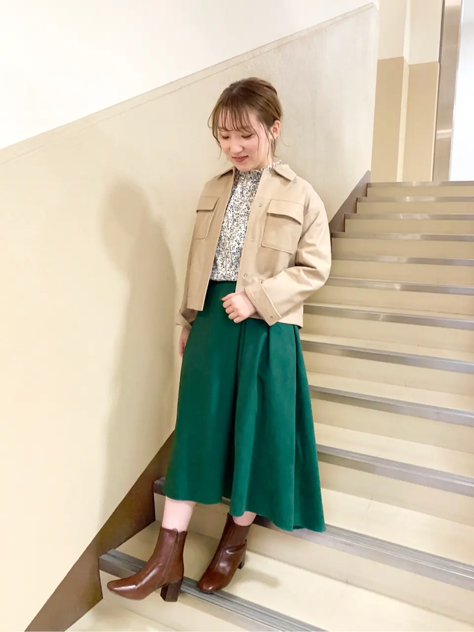 組曲 石井 コーディネート画像