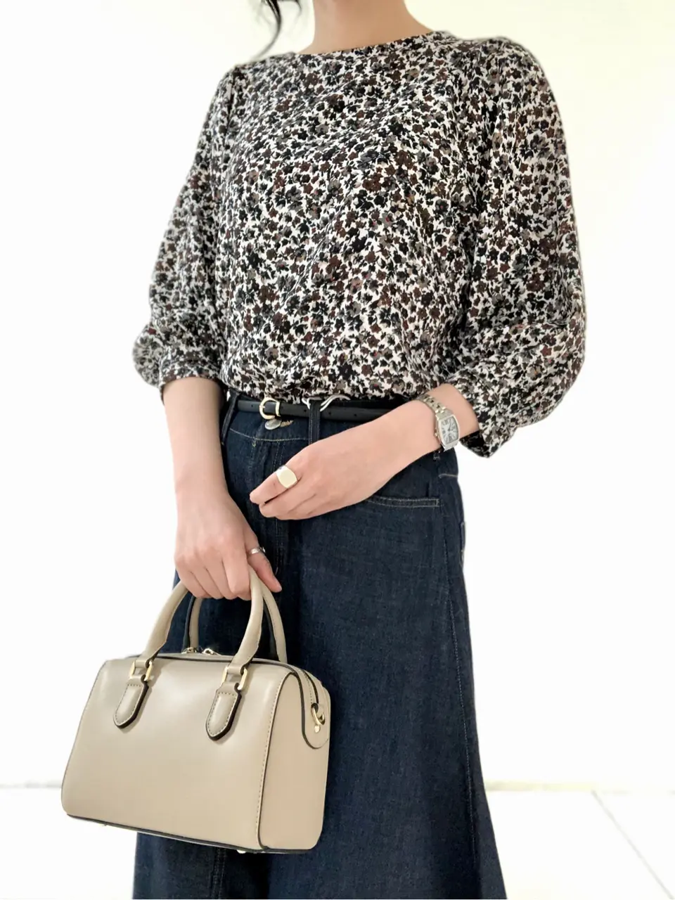 組曲 岩田 コーディネート画像