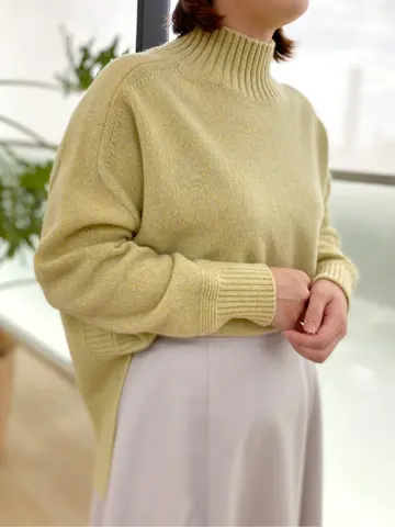 組曲 鈴木 コーディネート画像