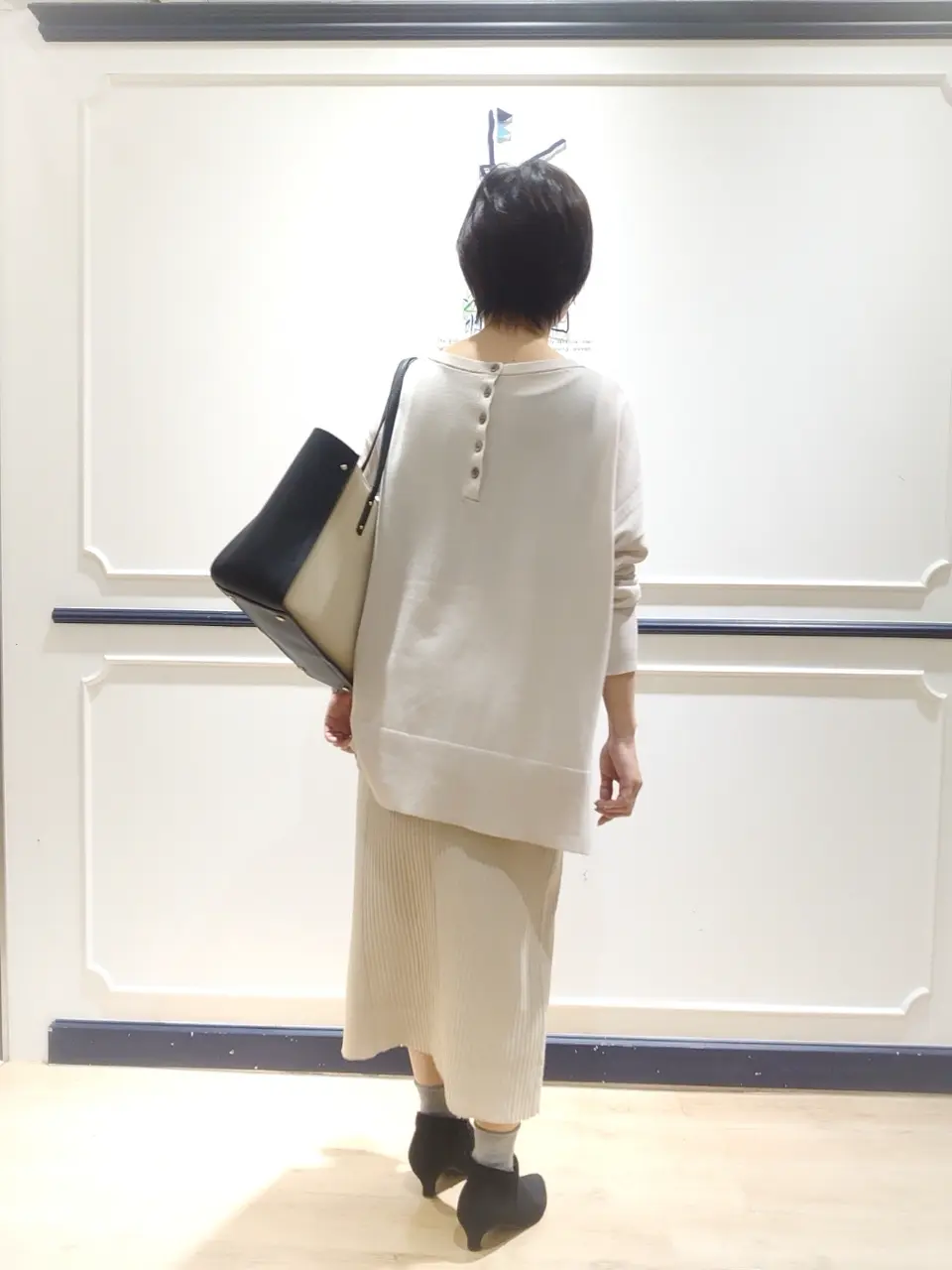 組曲 井上 コーディネート画像