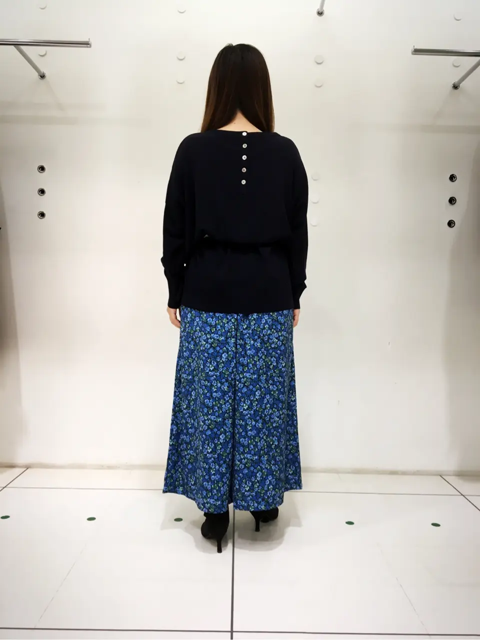 組曲 スタッフ コーディネート画像