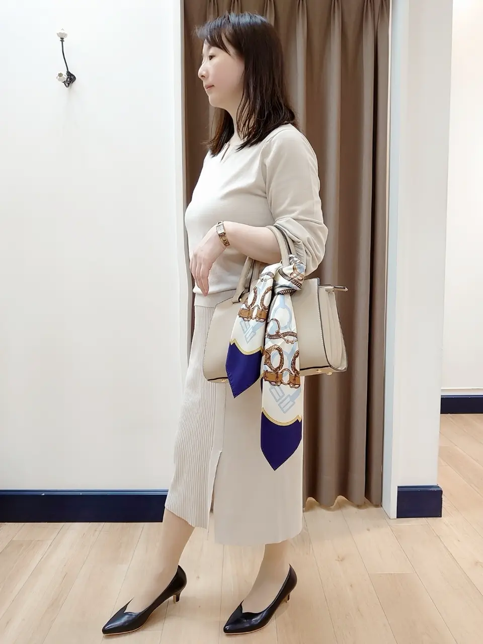 組曲 スタッフ コーディネート画像